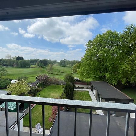 Luxurious Holiday Home Болтон Экстерьер фото