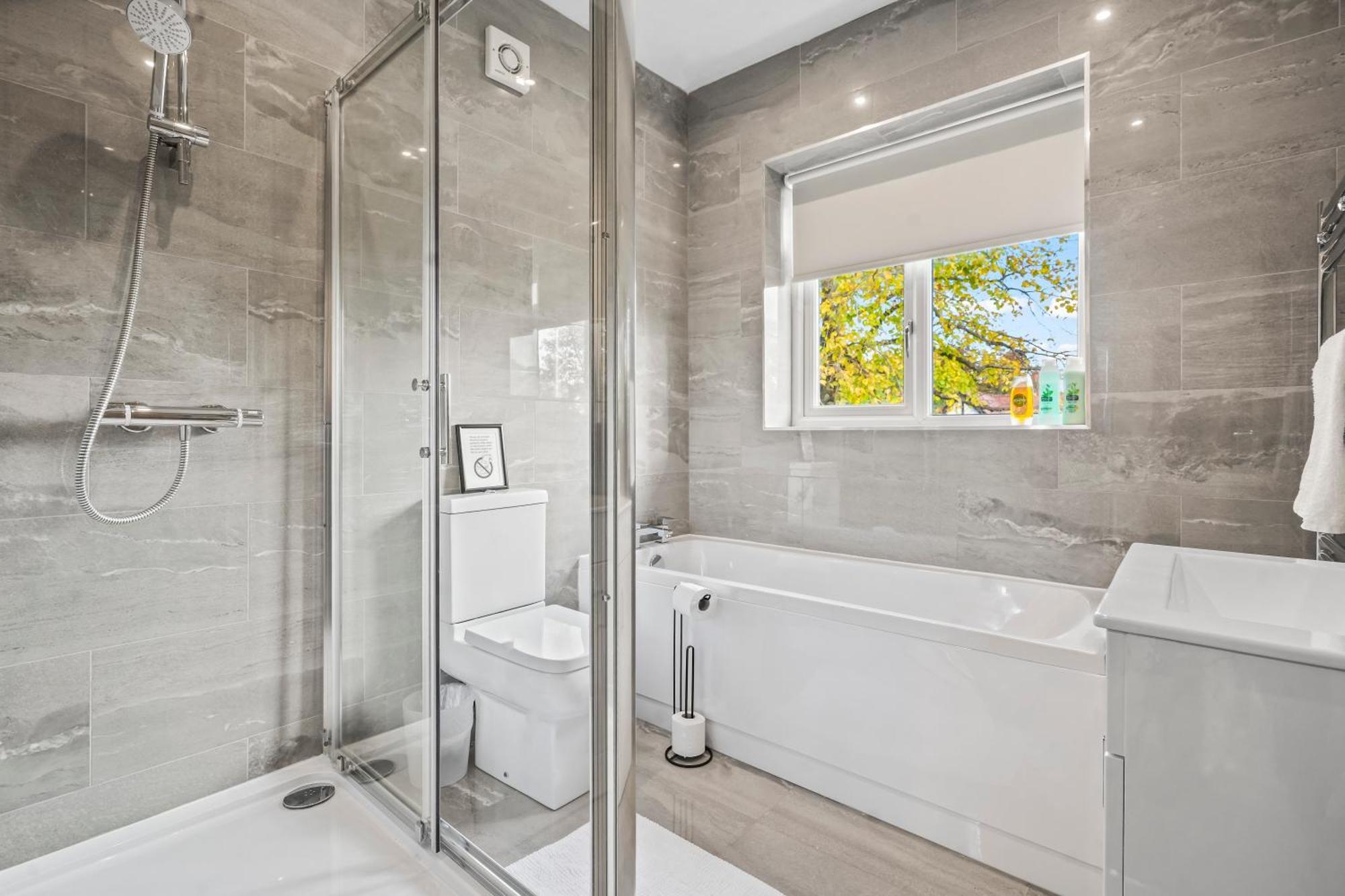 Luxurious Holiday Home Болтон Экстерьер фото
